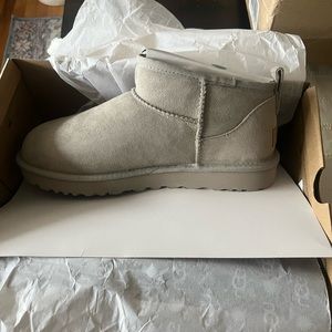 Ultra Mini Classic Uggs - Goat